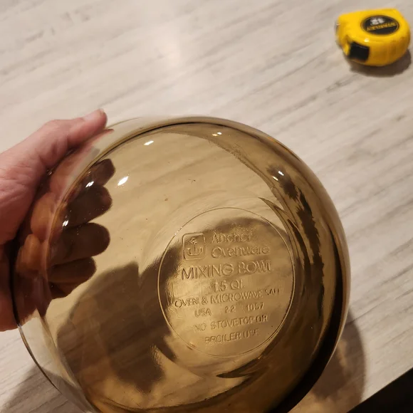 Anchor Ovenware Mixing Bowl Hocking Amber Sunflower 1.5 QT - Picture 5 of 5